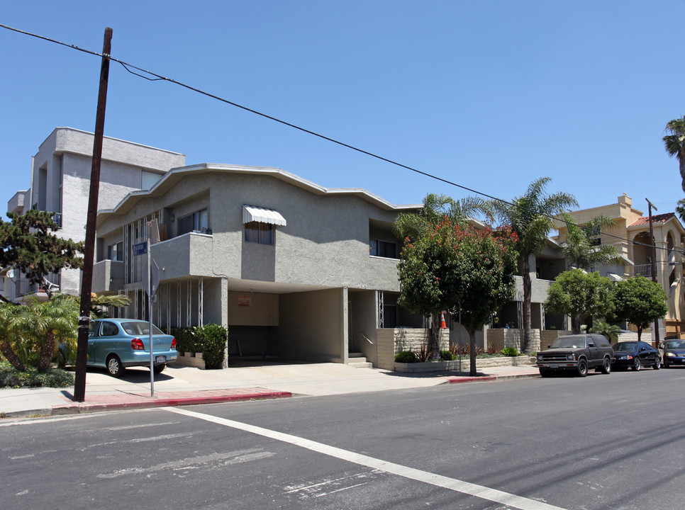 11919 Idaho Ave in Los Angeles, CA - Building Photo