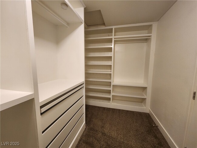 property at 9683 Avignon Ct