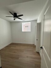 3243 W Thomas St in Chicago, IL - Building Photo - Building Photo