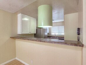 165 Okeefe St in Menlo Park, CA - Building Photo - Building Photo