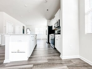 1 Trakas Ct in Travelers Rest, SC - Building Photo - Building Photo