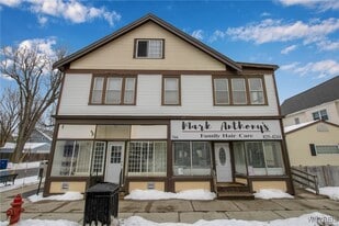 314 Abbott Rd in Buffalo, NY - Building Photo