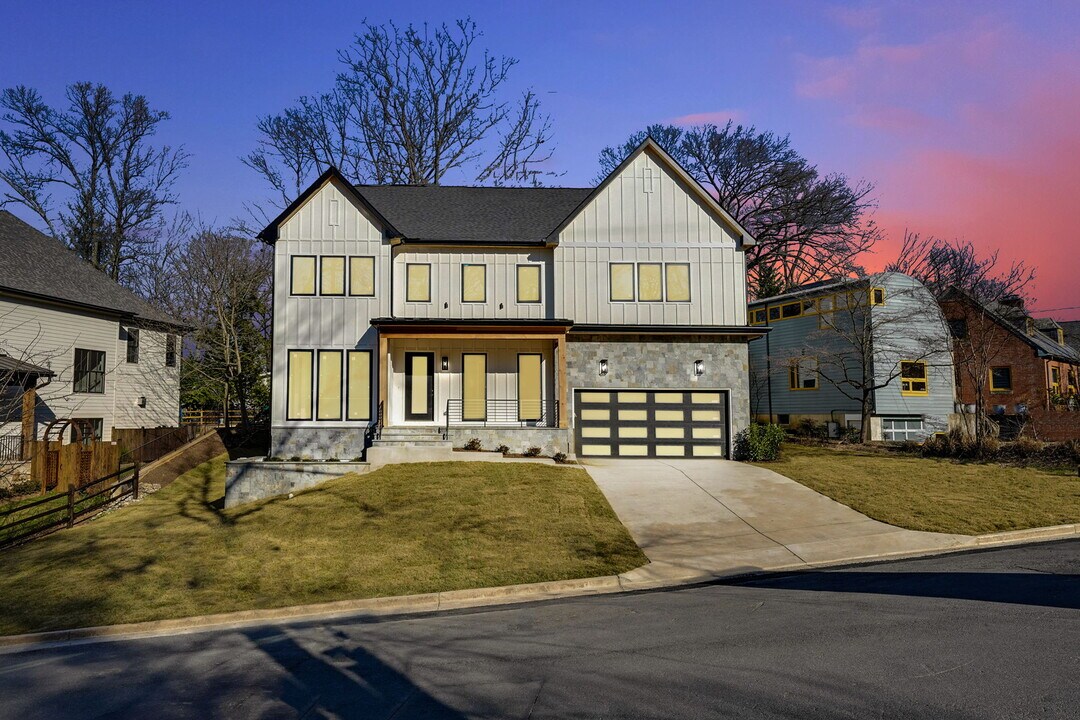 3830 30th Rd N in Arlington, VA - Building Photo