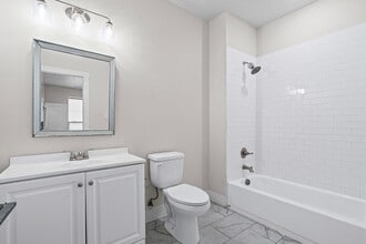 2203 W Devitt St in Fort Worth, TX - Building Photo - Building Photo
