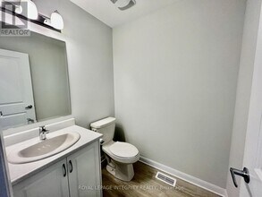 193 Shallow Pond Pl in Ottawa, ON - Building Photo - Building Photo