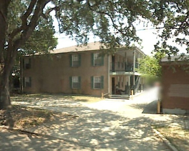 1114 N Dorgenois St in New Orleans, LA - Foto de edificio - Building Photo