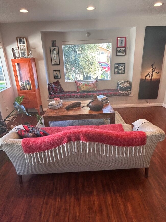 property at 4717 S Van Ness Ave