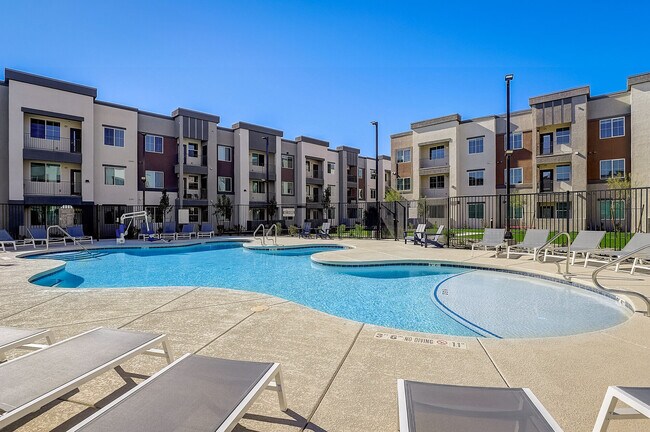 Ascend Heartland in North Las Vegas, NV - Building Photo - Building Photo