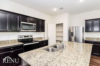 6005 Mojave Dr in Forney, TX - Building Photo - Building Photo