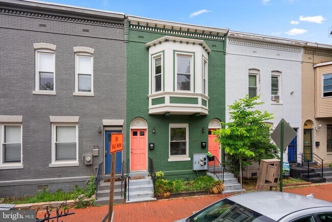 23 Bates St NW in Washington, DC - Building Photo - Building Photo