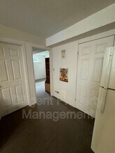 1241 Huntington Cir in Peterborough, ON - Building Photo - Building Photo