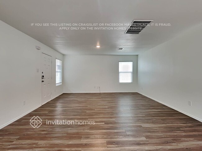 1418 Highbridge Blvd in Crandall, TX - Foto de edificio - Building Photo