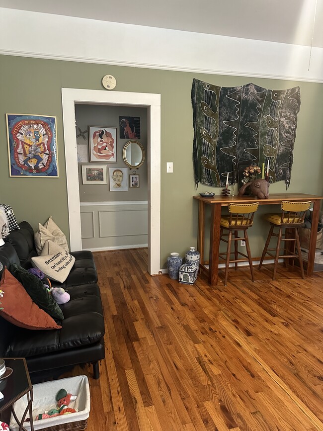 917 Myrtle Plz, Unit B in Lafayette, LA - Building Photo - Building Photo