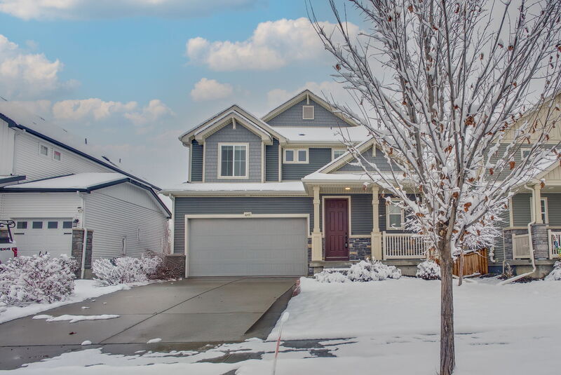 16417 E 111th Pl in Commerce City, CO - Building Photo