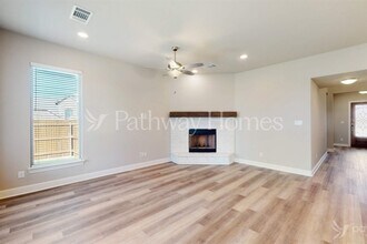 112 Trail Dr in Waxahachie, TX - Building Photo - Building Photo