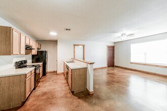 2615 W 58th St in Stillwater, OK - Building Photo - Building Photo