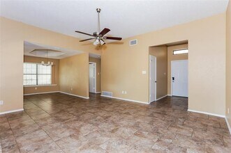 1632 Hunting Green Dr in Fort Worth, TX - Building Photo - Building Photo