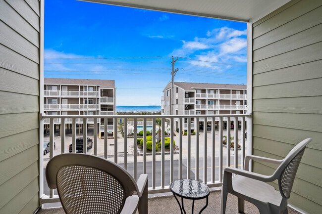4801 N Ocean Blvd in North Myrtle Beach, SC - Building Photo - Building Photo