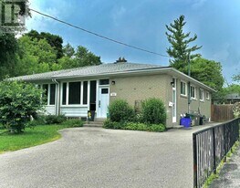 253 Alsace Rd in Richmond Hill, ON - Building Photo