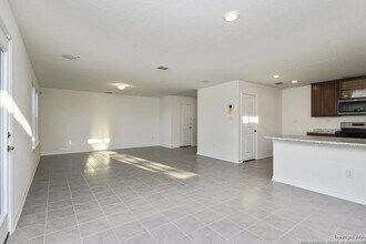 4845 Park Gln in Marion, TX - Building Photo - Building Photo