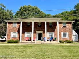 3107 Melody Acres Ln in Louisville, KY - Building Photo