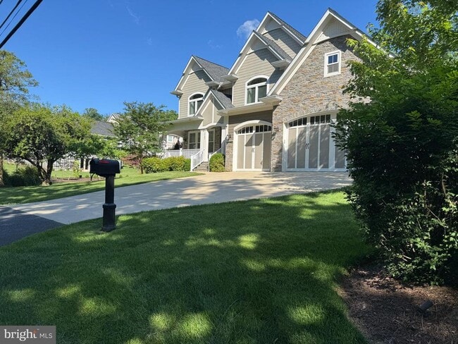 property at 7702 Trammell Rd