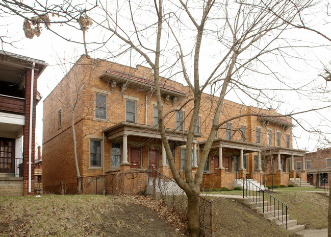 1580-1590 N 4th St in Columbus, OH - Building Photo - Building Photo