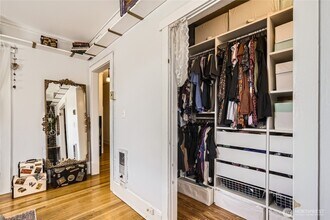 214 Summit Ave E in Seattle, WA - Building Photo - Building Photo