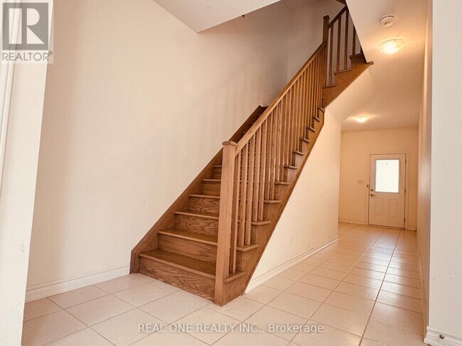 70 Chicago Ln in Markham, ON - Building Photo - Building Photo