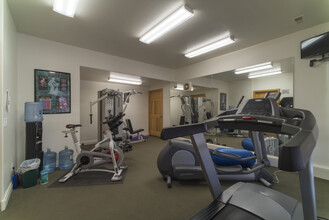 5254 Cove Canyon Dr, Unit Unit B in Park City, UT - Foto de edificio - Building Photo