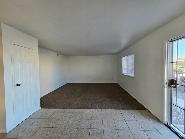 4368 N Vornsand Dr in Las Vegas, NV - Building Photo - Building Photo