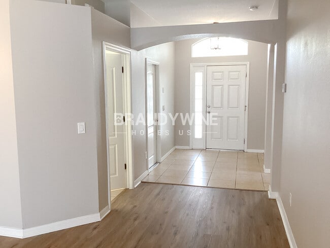 1837 Atlantic Dr in Ruskin, FL - Building Photo - Building Photo