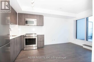 30 Samuel Wood Wy in Toronto, ON - Building Photo - Building Photo