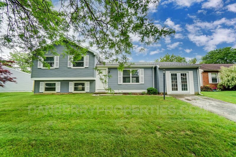 3539 Turret Green Dr in Toledo, OH - Building Photo