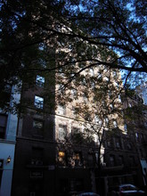 115-119 E 82nd St in New York, NY - Building Photo - Building Photo