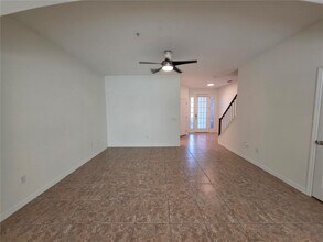 9464 Tawnyberry St in Orlando, FL - Building Photo - Building Photo