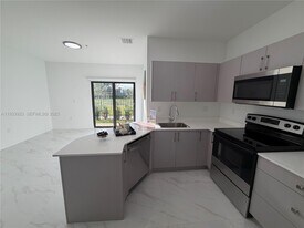 2312 E 4th Ave in Hialeah, FL - Building Photo