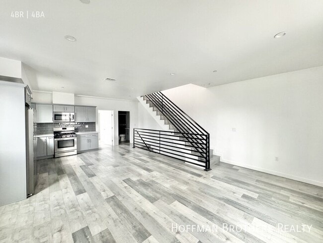 property at 158 N Mariposa Ave