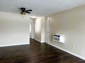 1741 W Onondaga St in Syracuse, NY - Building Photo - Building Photo