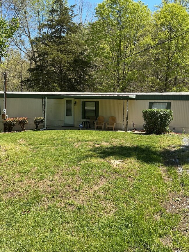 property at 927 Jersey Dr