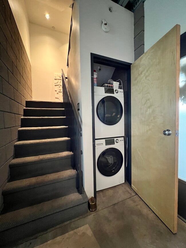 525 E Willetta St in Phoenix, AZ - Foto de edificio - Building Photo