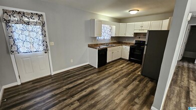 331 Wilson Dr in Montevallo, AL - Building Photo - Building Photo
