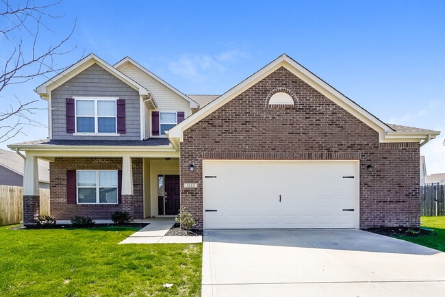 property at 1813 Maplewood Ct