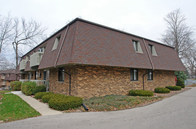 673 Foxtree Cir in Burlington, WI - Building Photo - Building Photo