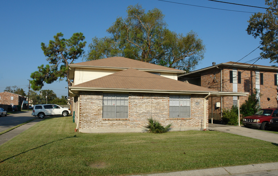 2200 Manson Ave in Metairie, LA - Building Photo