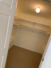 5590 Clinton St in Beaumont, TX - Building Photo - Building Photo