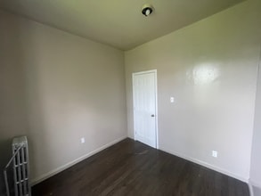 636 Sheffield Ave in Brooklyn, NY - Building Photo - Building Photo