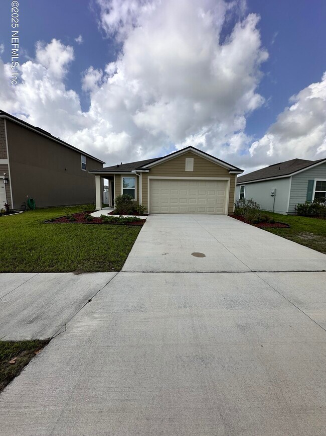 property at 2769 Oak Stream Dr