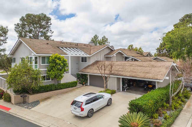 7 Lakeview in Irvine, CA - Building Photo - Building Photo