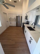 4352 Sandhurst Dr in Orlando, FL - Building Photo - Building Photo